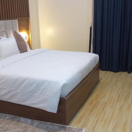 Ofas Chelsea Hotel Abuja Exterior foto