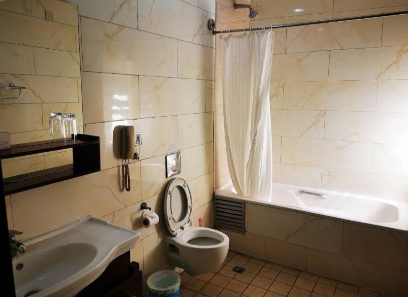 Ofas Chelsea Hotel Abuja Exterior foto