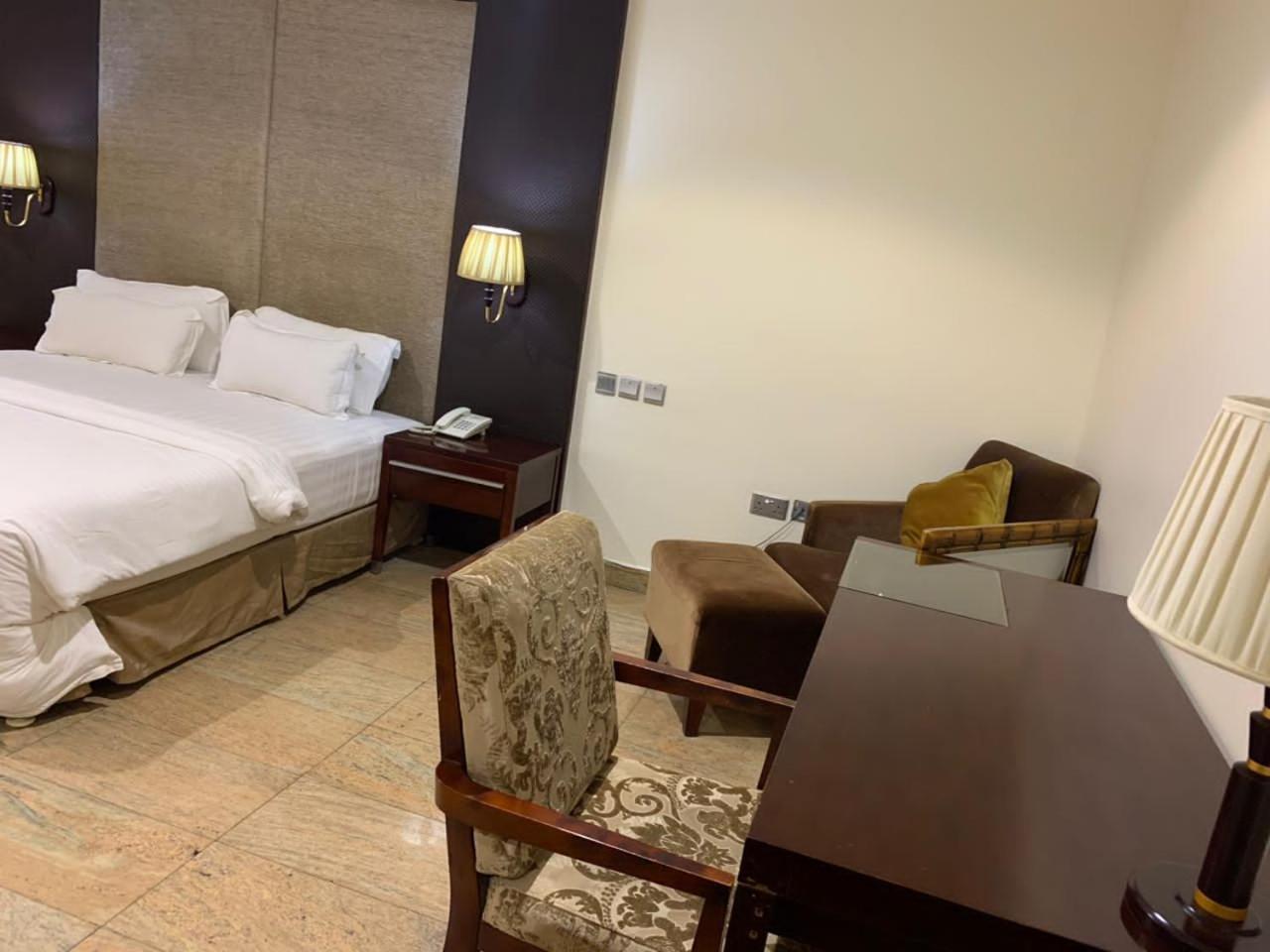 Ofas Chelsea Hotel Abuja Exterior foto